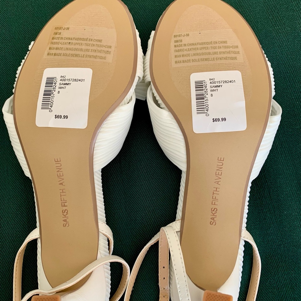 Saks Fifth Avenue Sammy Pleated Bow Kitten Heels - Picture 4 of 4